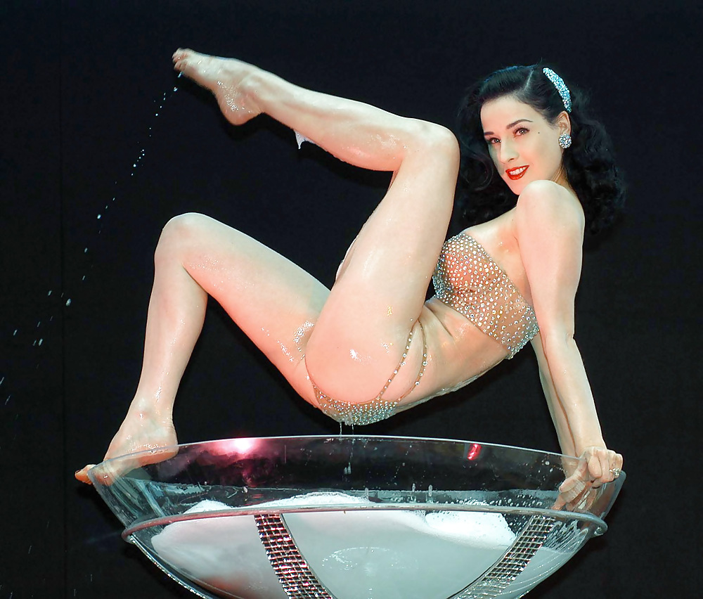 Dita von teese (hq)
 #12218964