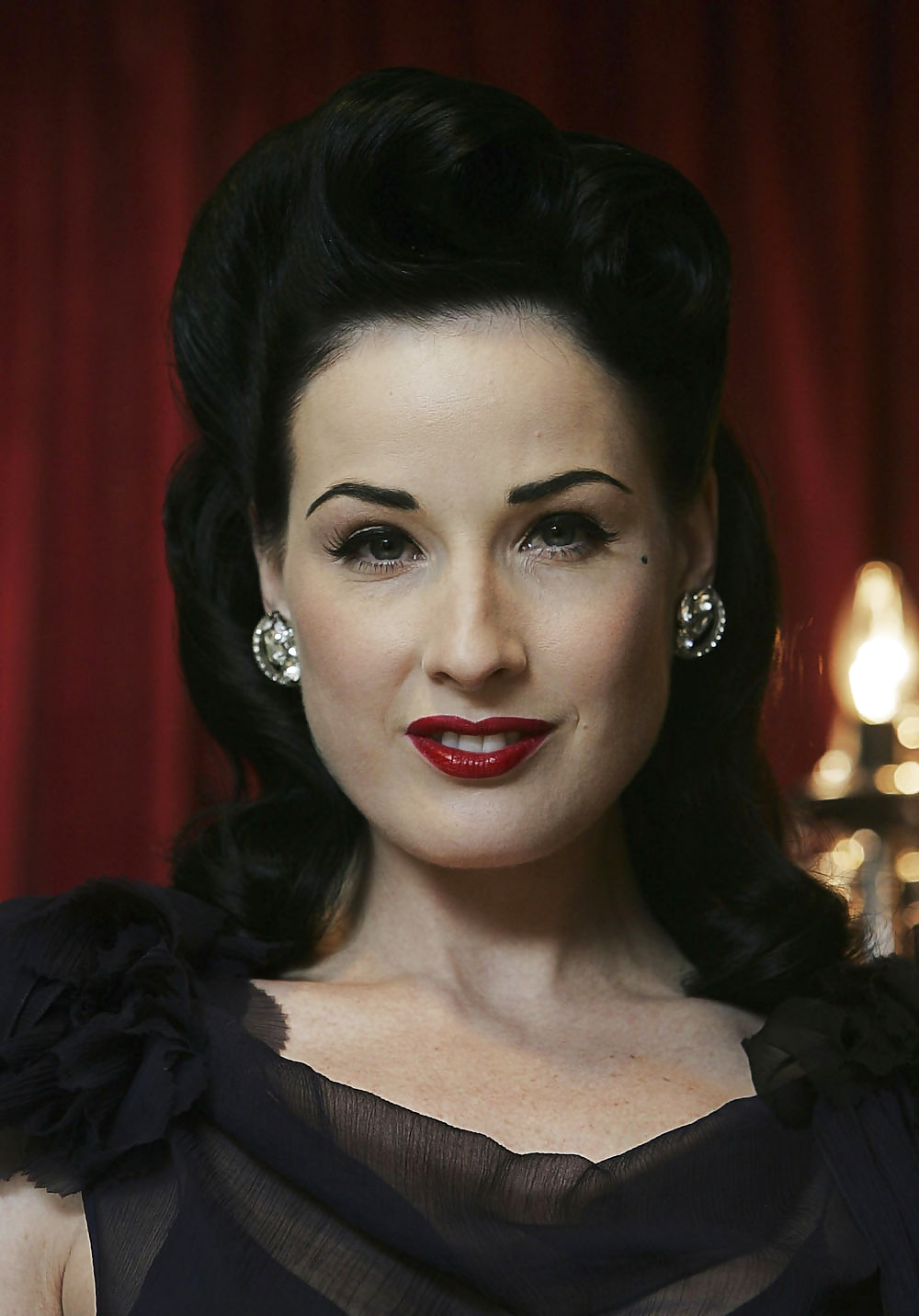 Dita Von Teese (hq) #12219188