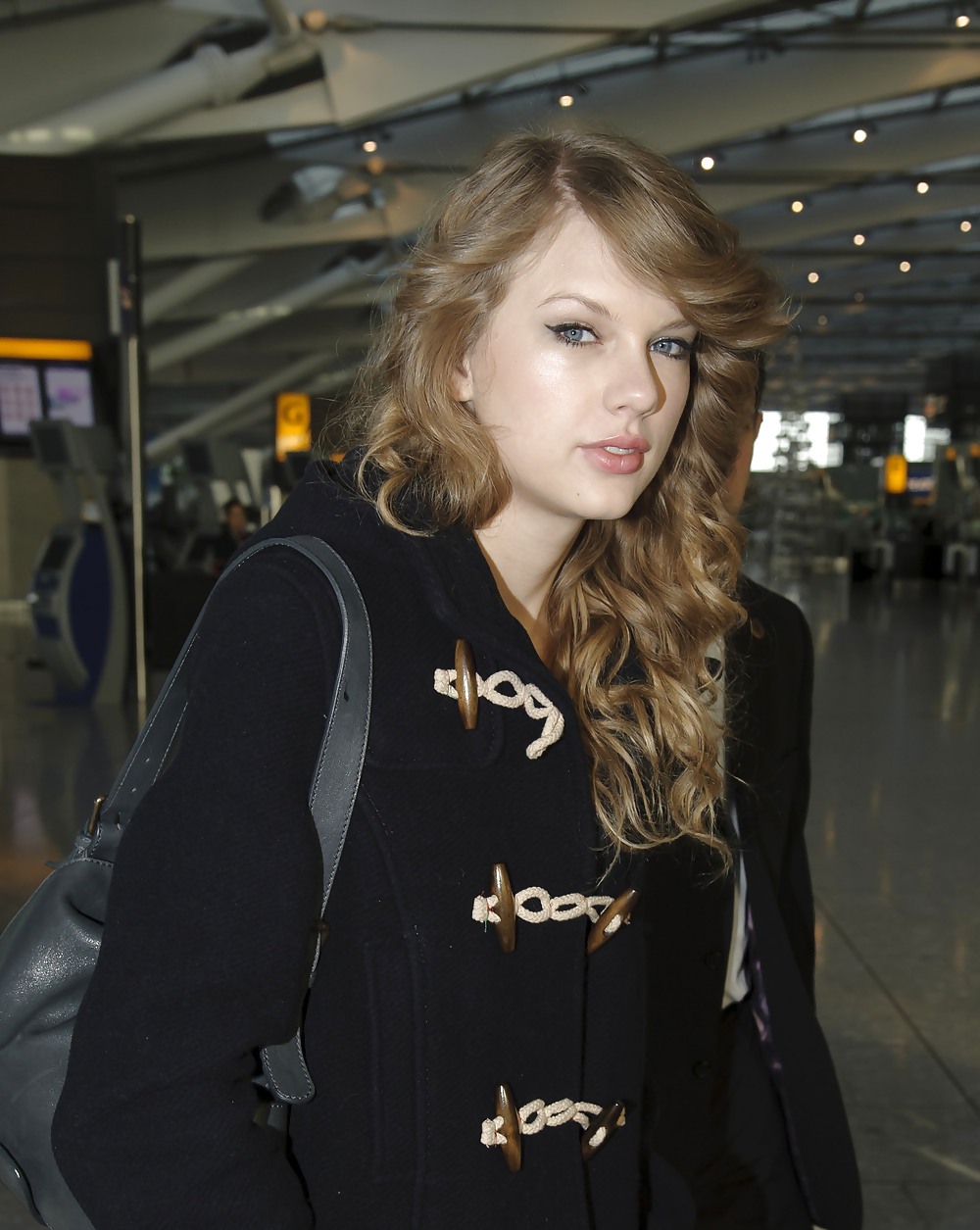 Taylor swift
 #8536803