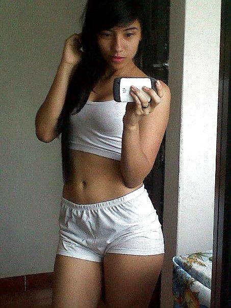 CUTE MAMITAS #8375792