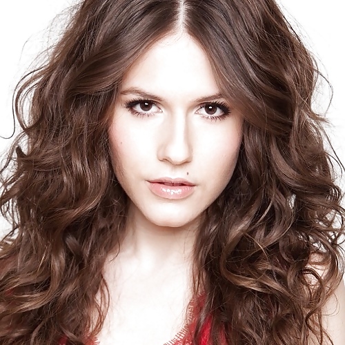 Erin Sanders #22175042