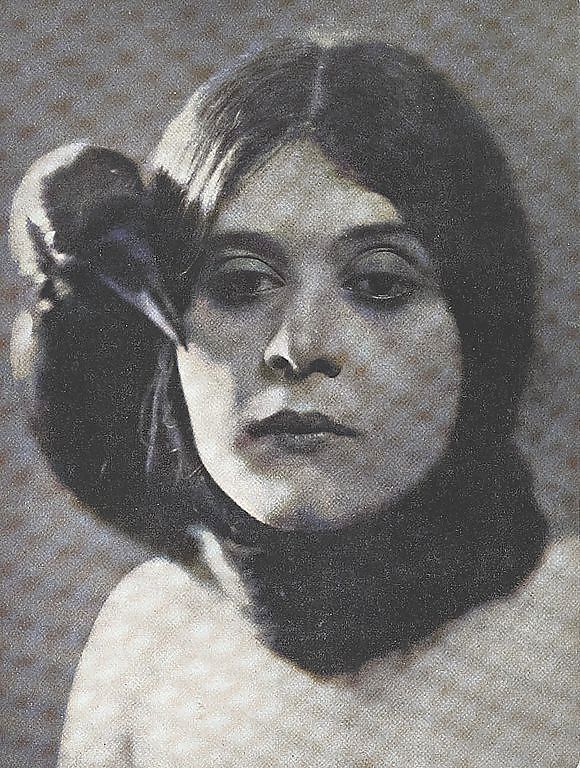 Theda bara rip
 #13279978