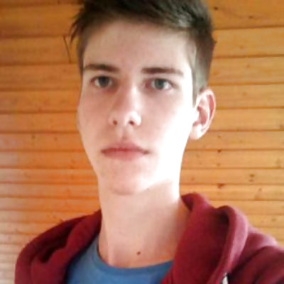 Süßen Netten Jungen #17053424