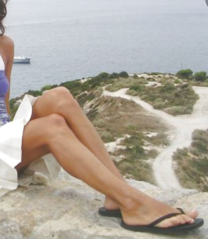Piedi di amiche e parenti 3 #14908751