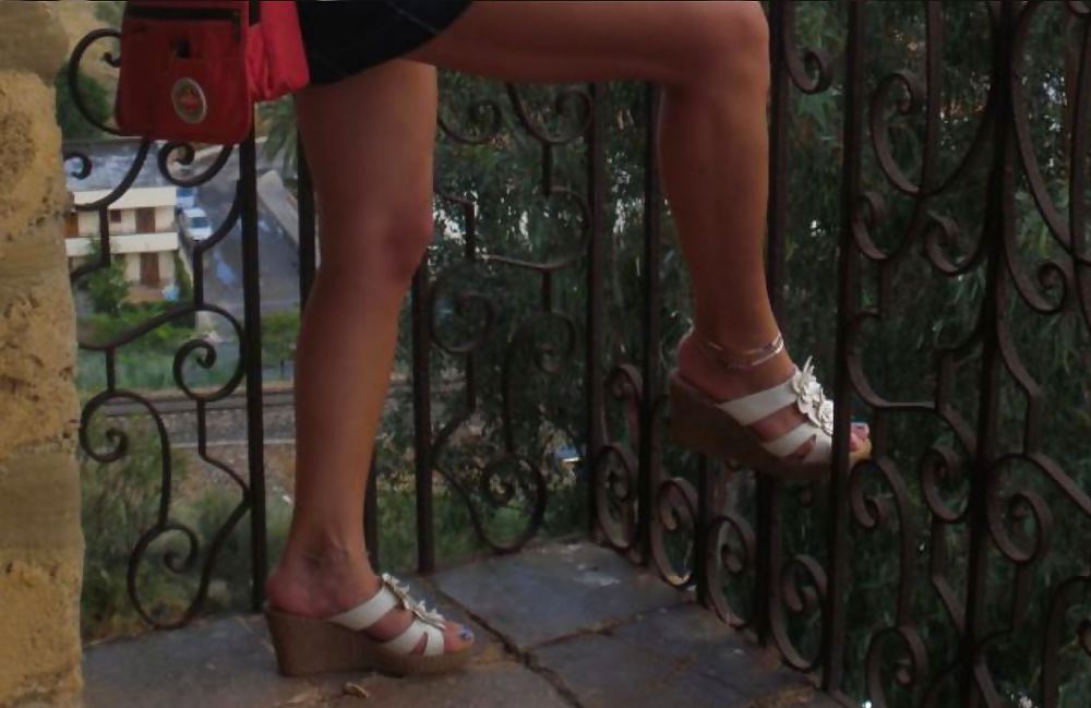 Piedi di amiche e parenti 3 #14908771