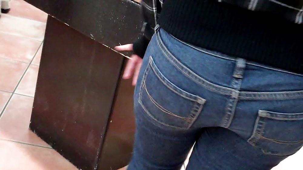Bubble butt & ass in tight jeans #7415543