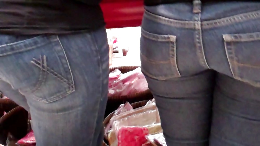 Bubble butt & ass in tight jeans #7415626