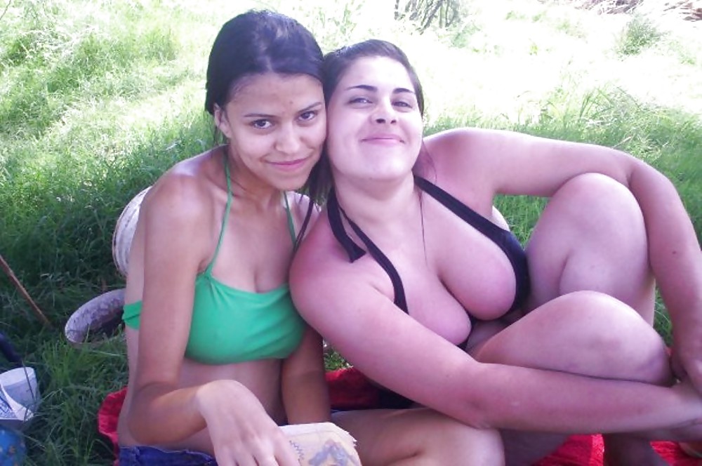 Bikinigirls 29 (due ragazze speciali)
 #4276037