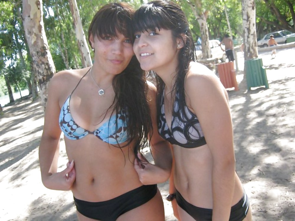 Bikinigirls 29 (two girls special) #4276059