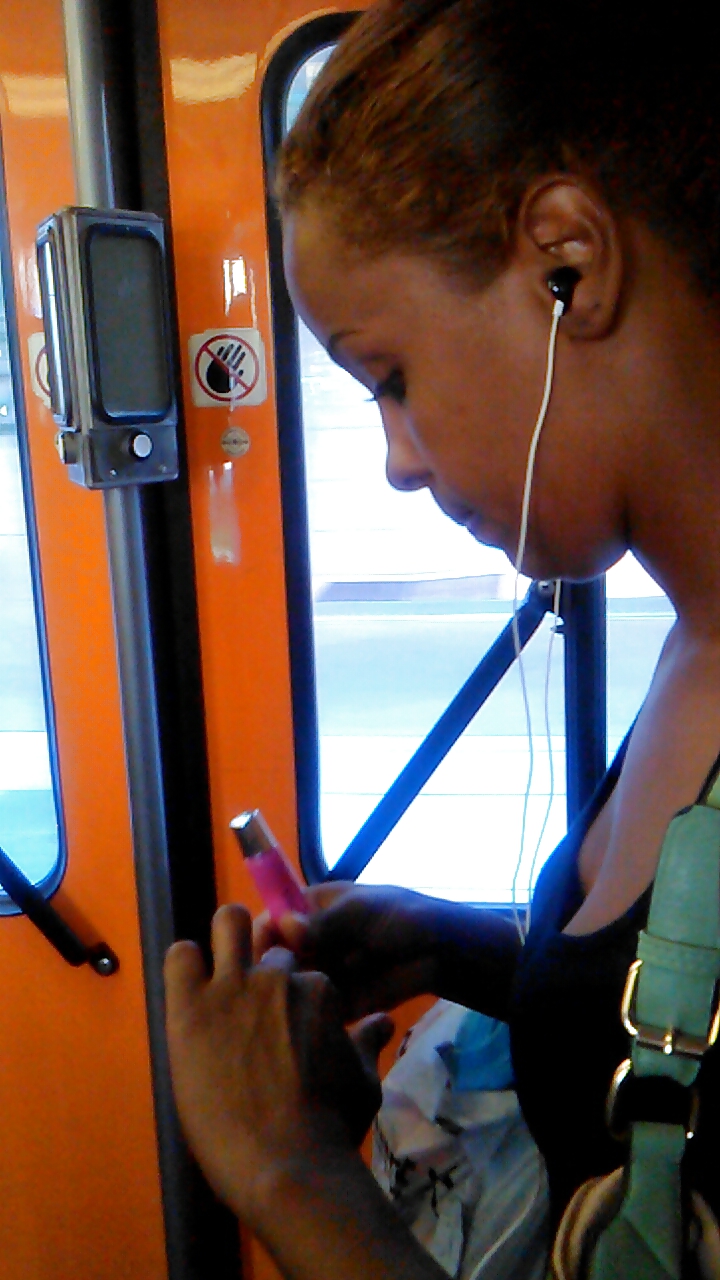 Cleavage on the train and other new voyeur gems. #19383667
