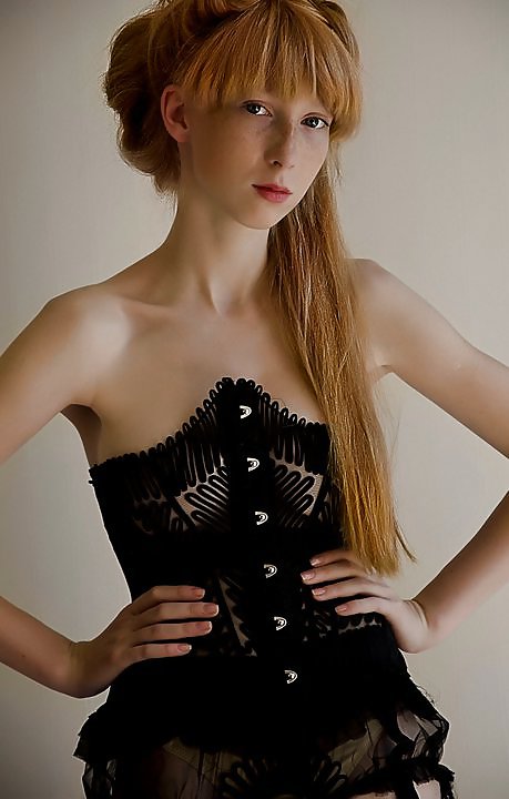 Elena petrenko - una splendida modella bulgara
 #14711649