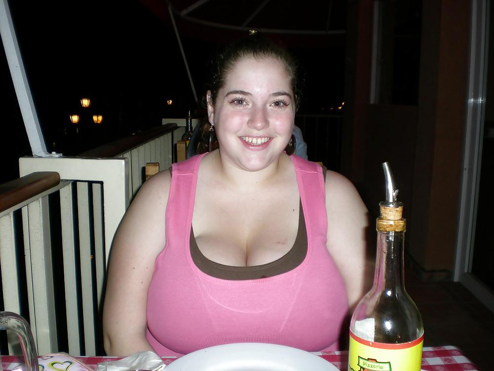 Random Tits 32 #4915920
