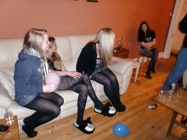 Teens in nylon #4 #2018070