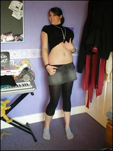 Teens in nylon #4 #2018366