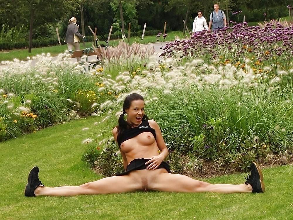 REALLY HOT GIRLS IN PUBLIC 39 #7949256