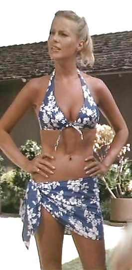 Traditional Celeb - Cheryl Ladd #9610716