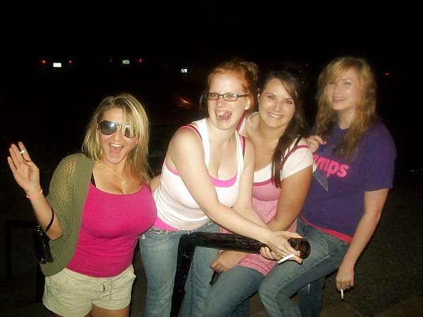 Social Networxxx II #12479918