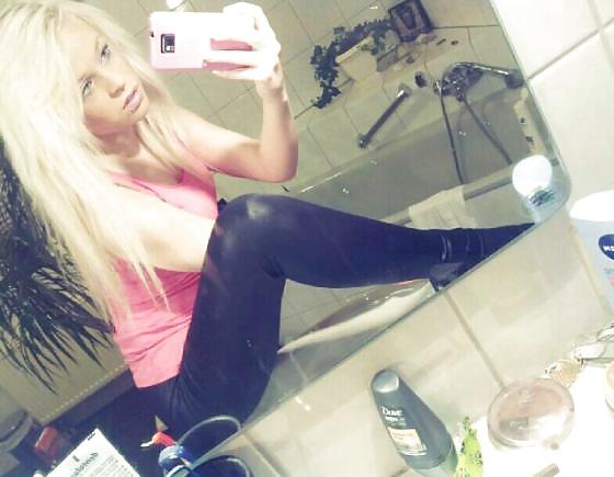 Hot Teens Partying And Posing 7 #15183475