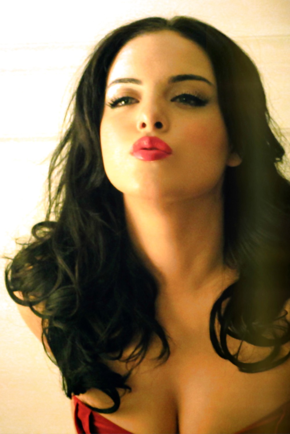 Top 25 favoritos personales- número 3: liz gillies
 #12153622