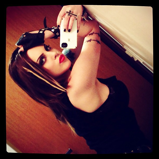 Top 25 favoritos personales- número 3: liz gillies
 #12153692