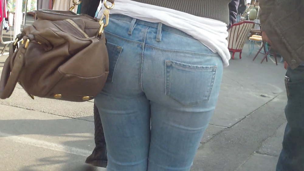 Following teen butts & ass in tight jeans  #6473973