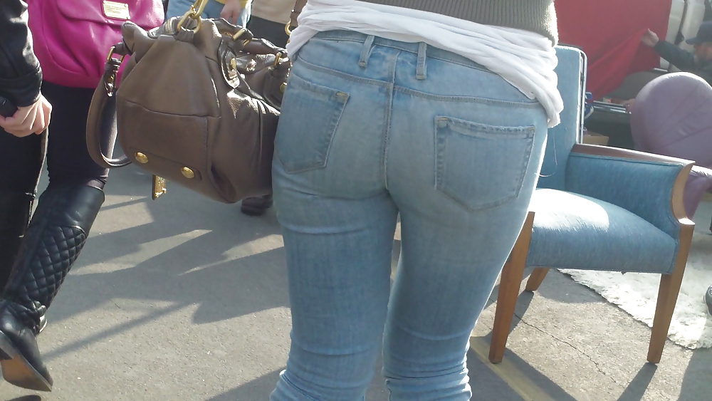 Following teen butts & ass in tight jeans  #6474174