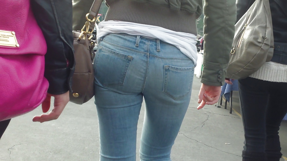 Following teen butts & ass in tight jeans  #6474199
