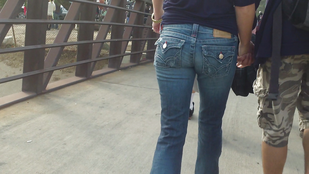 Following teen butts & ass in tight jeans  #6474318