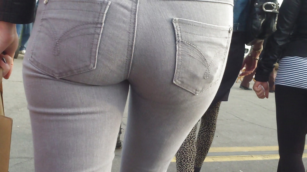 Following teen butts & ass in tight jeans  #6474341