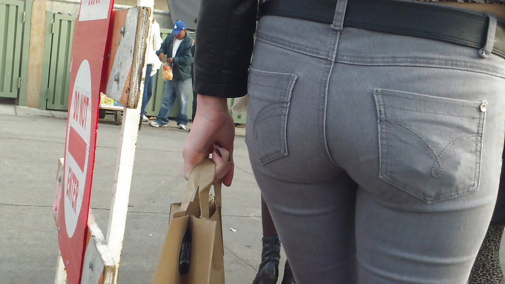 Following teen butts & ass in tight jeans  #6474378
