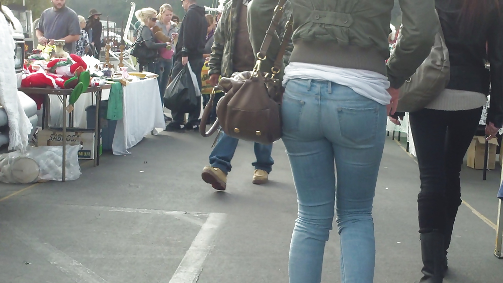 Following teen butts & ass in tight jeans  #6474448