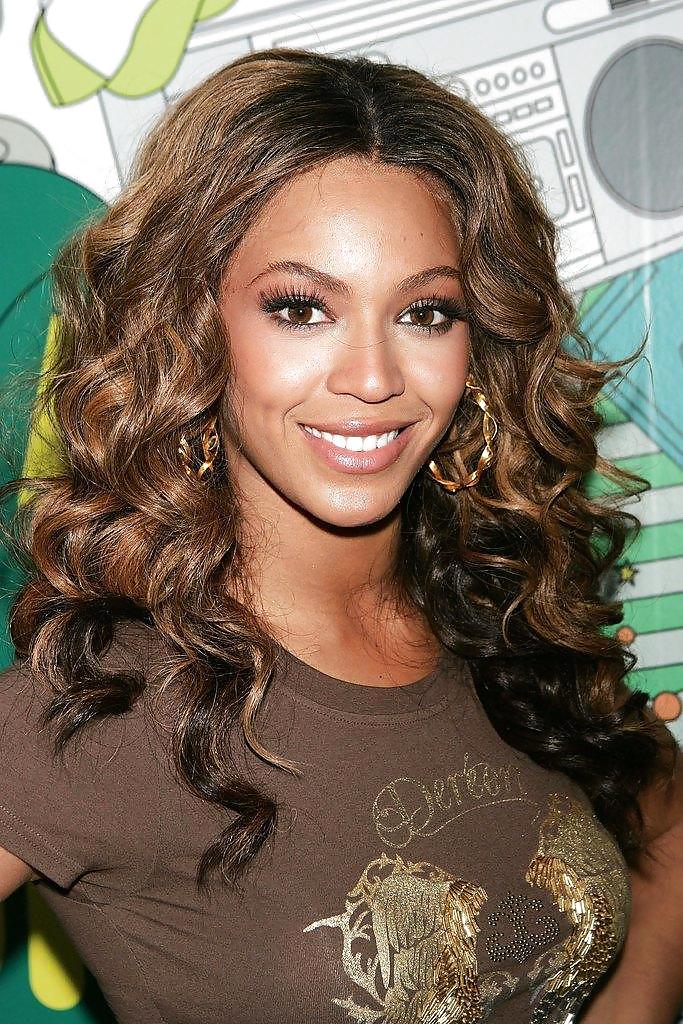 Beyonce
 #8854679