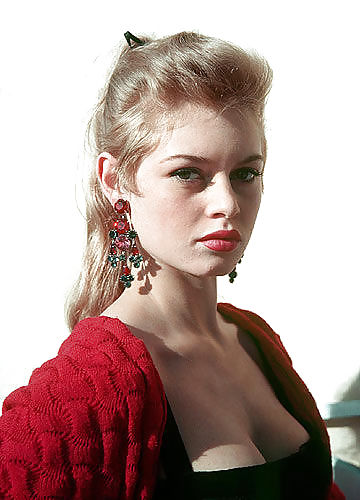 Brigitte Bardot  N15 #188195