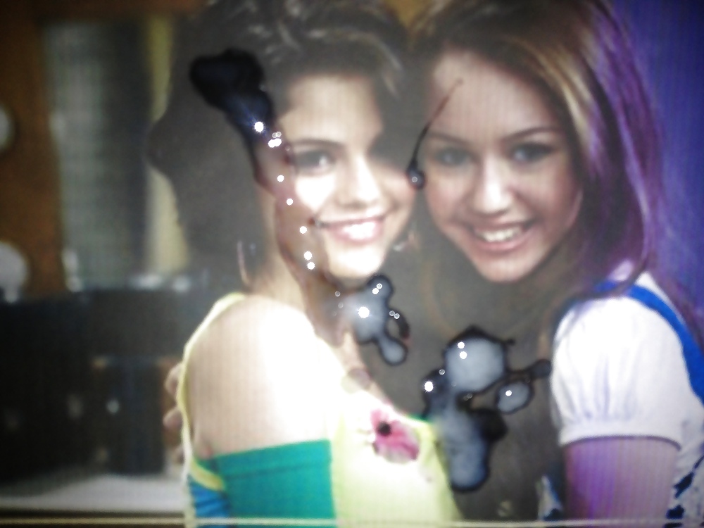 Selena Gomez Et Miley #18237356