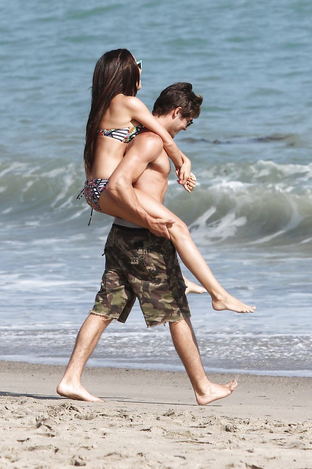 Ashley Candids Bikini Tisdale Plage Malibu #4396646