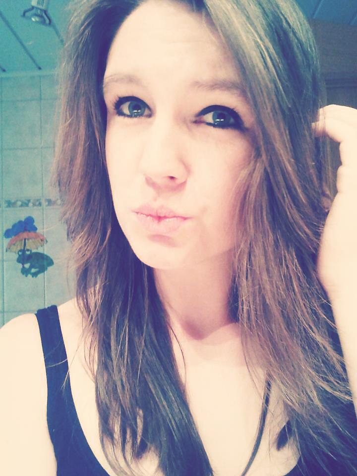 Facebook Sluts for your dirty comments 1 #22583774