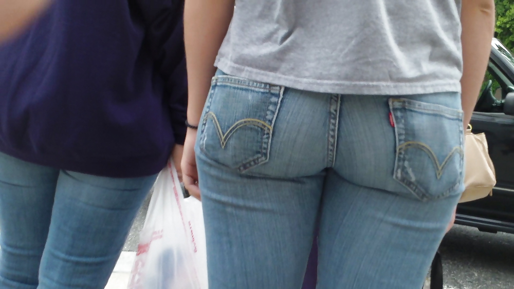 Teen ass & butt in blue jeans looking sexy #6511101