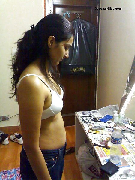 Indian Teenager Nackt 37 #3263641