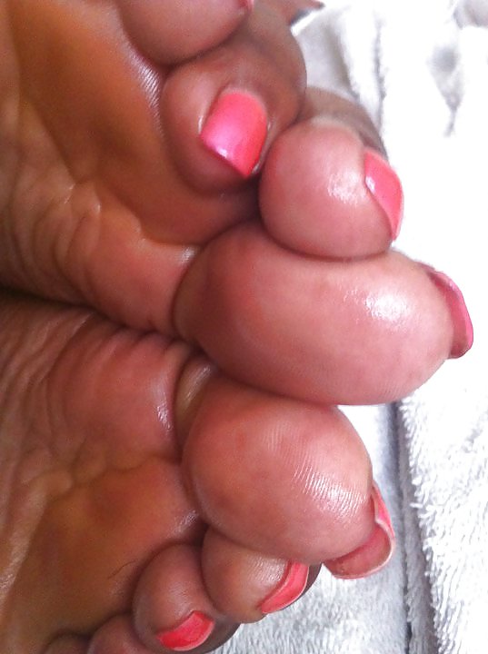 Toes #4191748