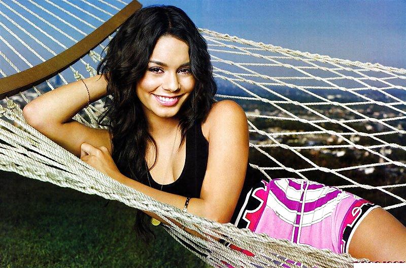 Vanessa hudgens mega collezione
 #681959