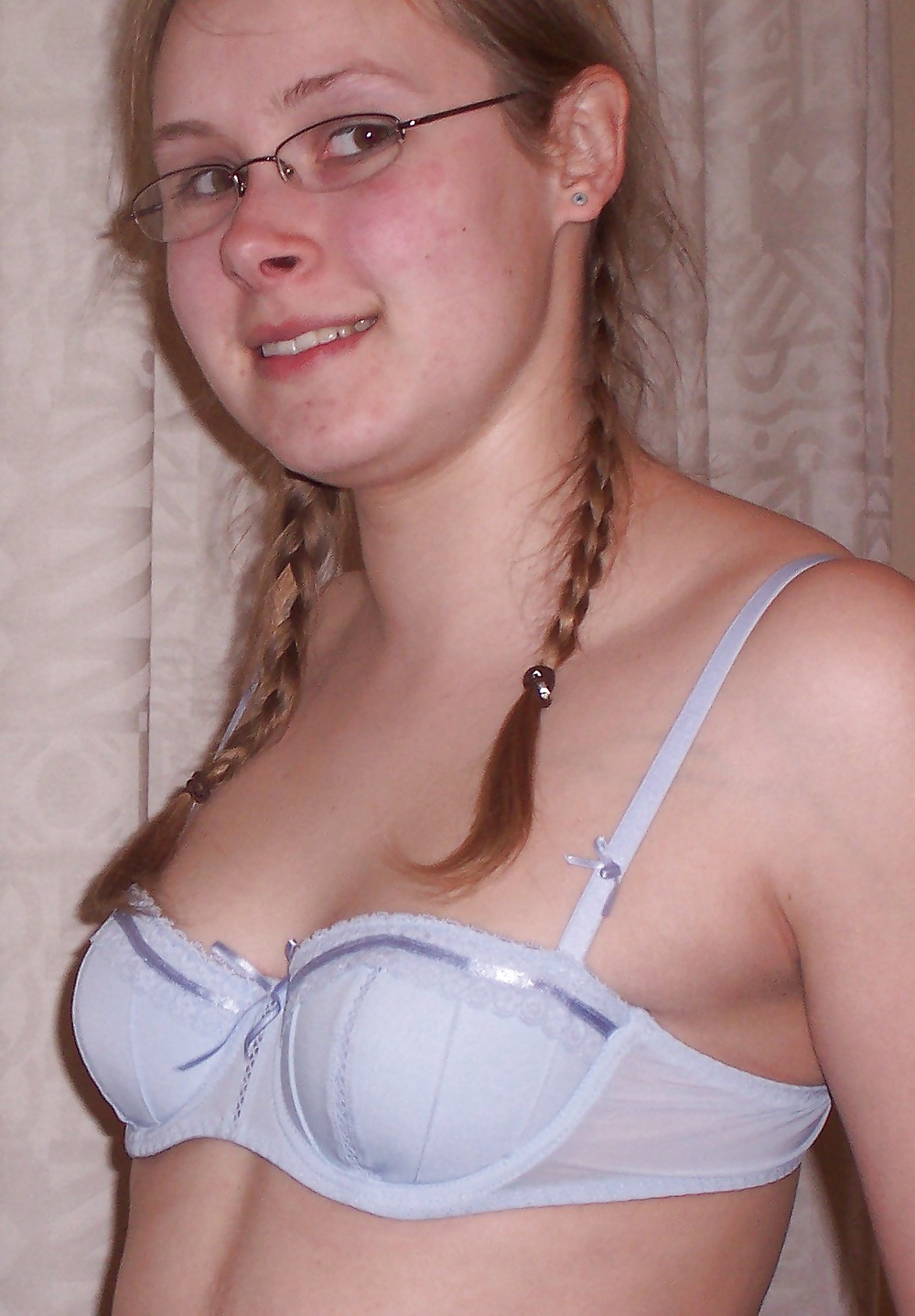 Gf poses for images by bf
 #11860287