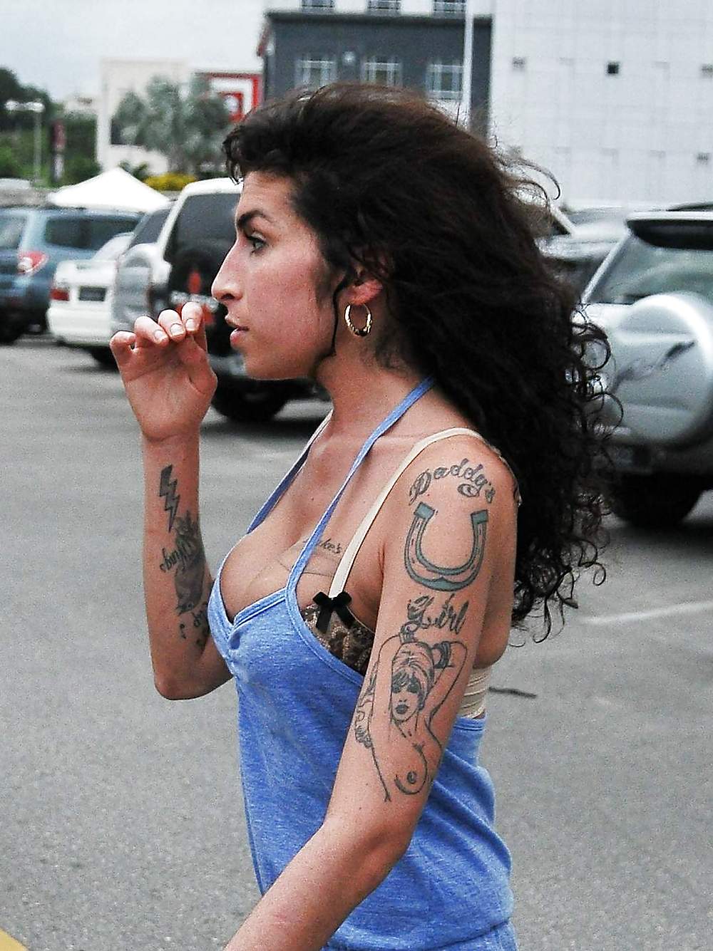 Winehouse Boobs 03 #1999599