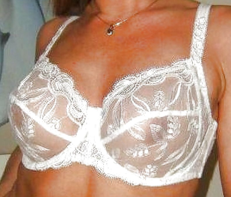 Tit, S Et Soutien-gorge Photos. !!! #3453702