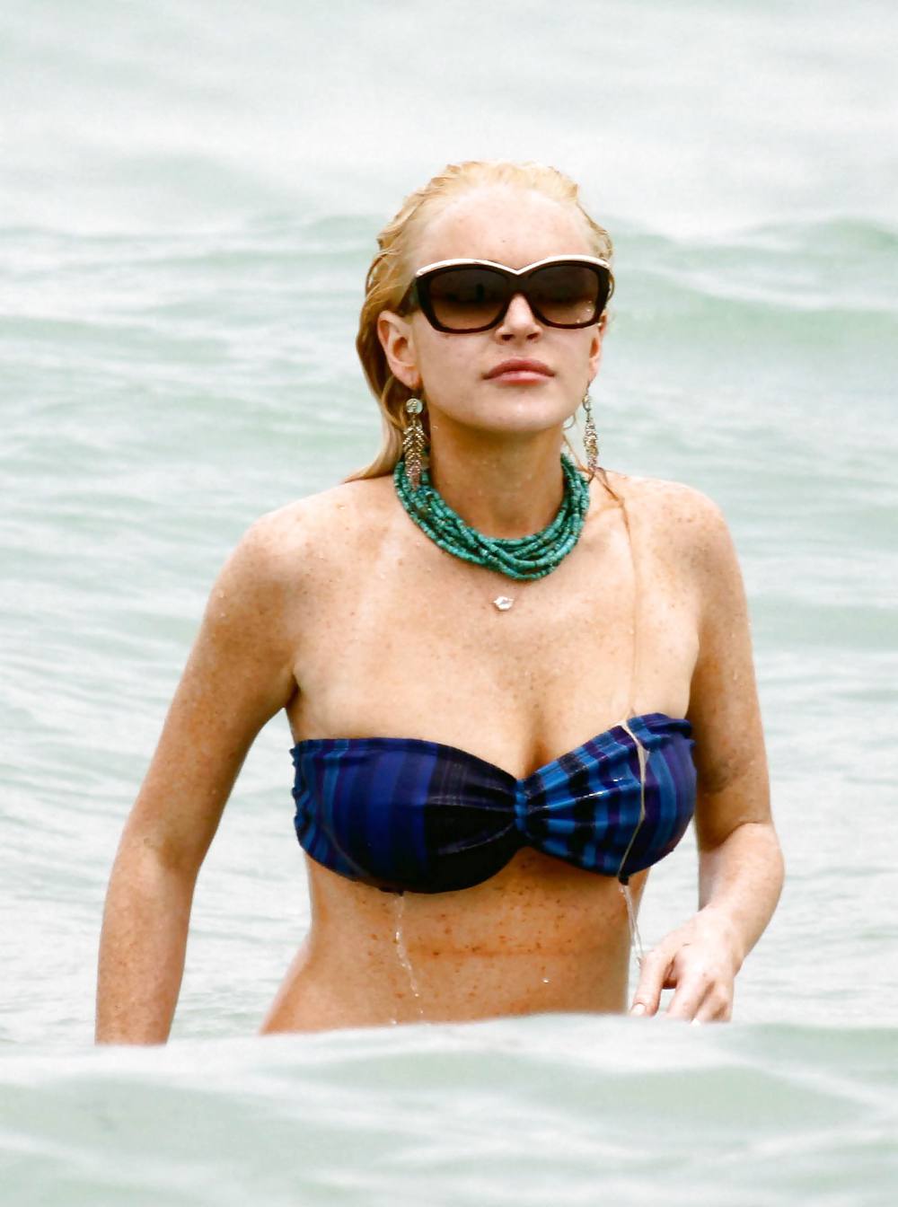 Lindsay Lohan In Bikini on Miami Beach BOOB Slip #3913102