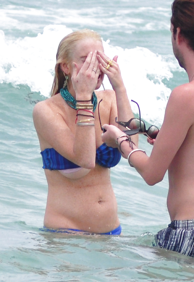 Lindsay Lohan In Bikini on Miami Beach BOOB Slip #3913418