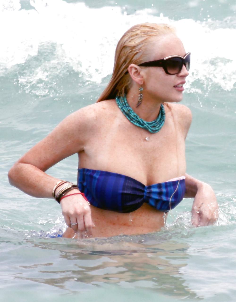 Lindsay Lohan In Bikini on Miami Beach BOOB Slip #3913543