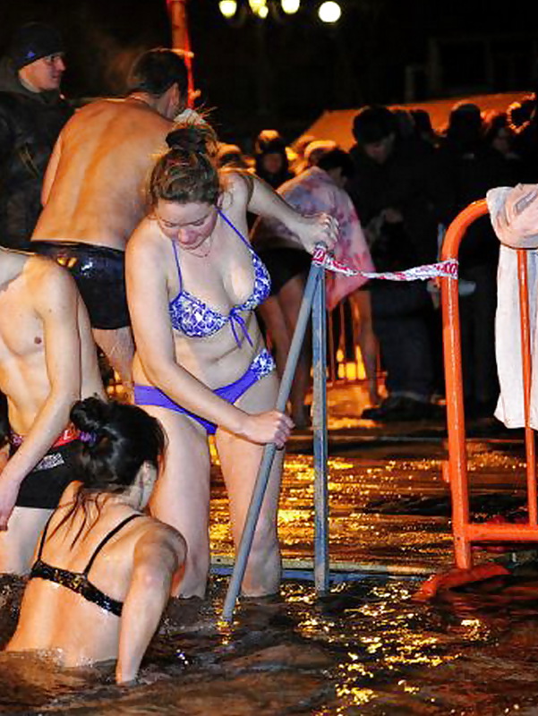 Winter swimming Russian women! #20443309