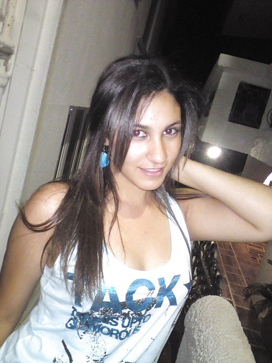 Amateur 7 #8799085
