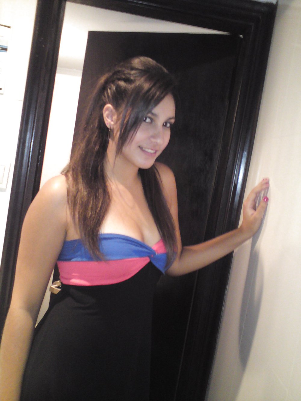 Amateur 7 #8799117