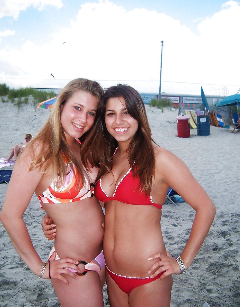 BIKINI CUTIES XVIII #9825356